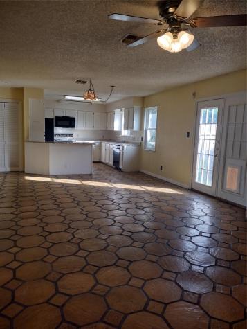 1811 Lone Oak Drive Leander TX 78641