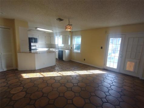 1811 Lone Oak Drive Leander TX 78641
