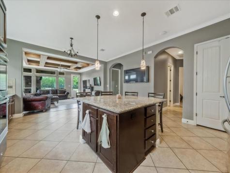 910 Wild Rose Drive Austin TX 78737