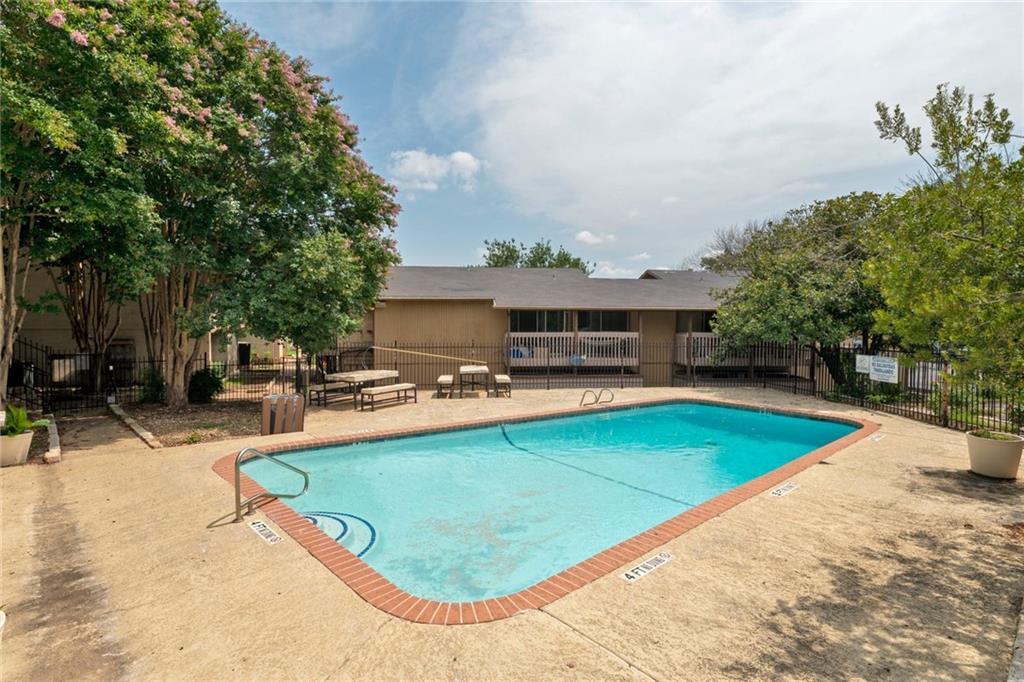 2124 Burton Drive Austin TX 78741