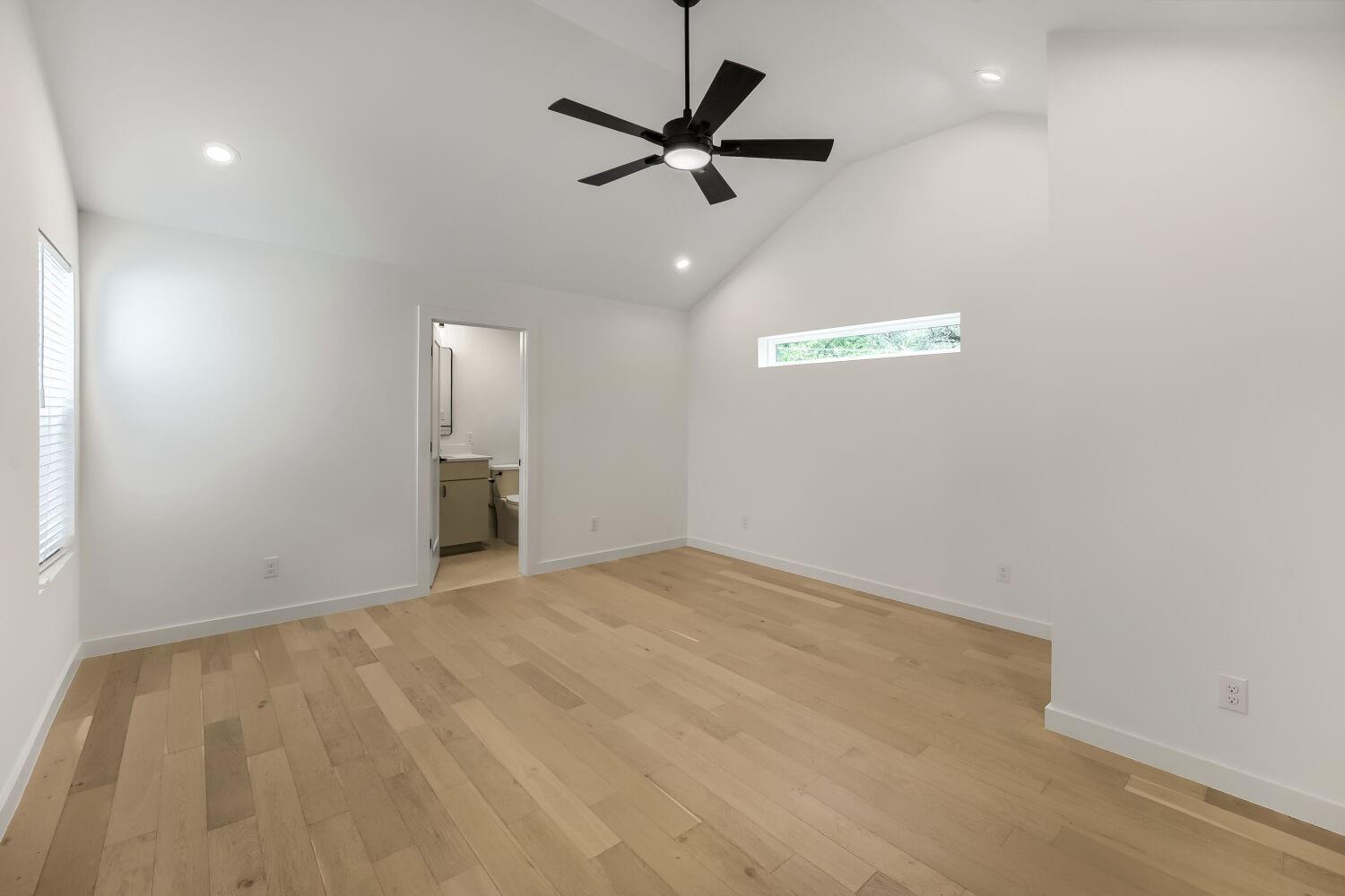 3204 Overcup Oak Drive Austin TX 78704