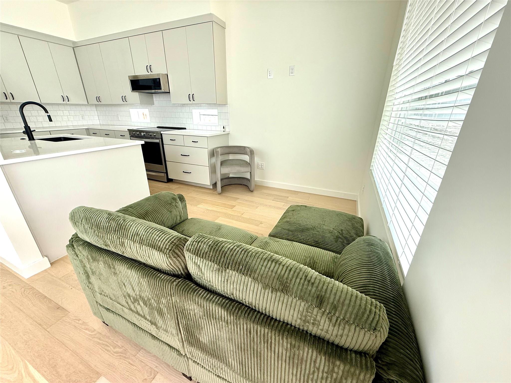 3204 Overcup Oak Drive Austin TX 78704