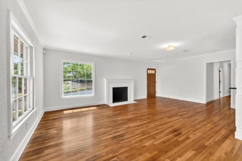 2506 Hillview Road Austin TX 78703