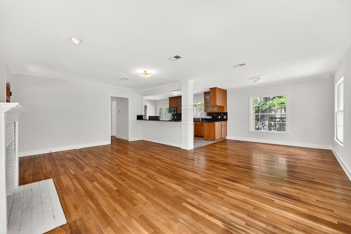 2506 Hillview Road Austin TX 78703