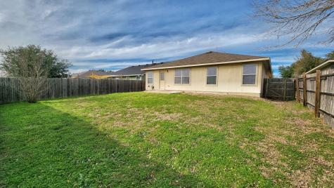 202 Brandons Way Buda TX 78610