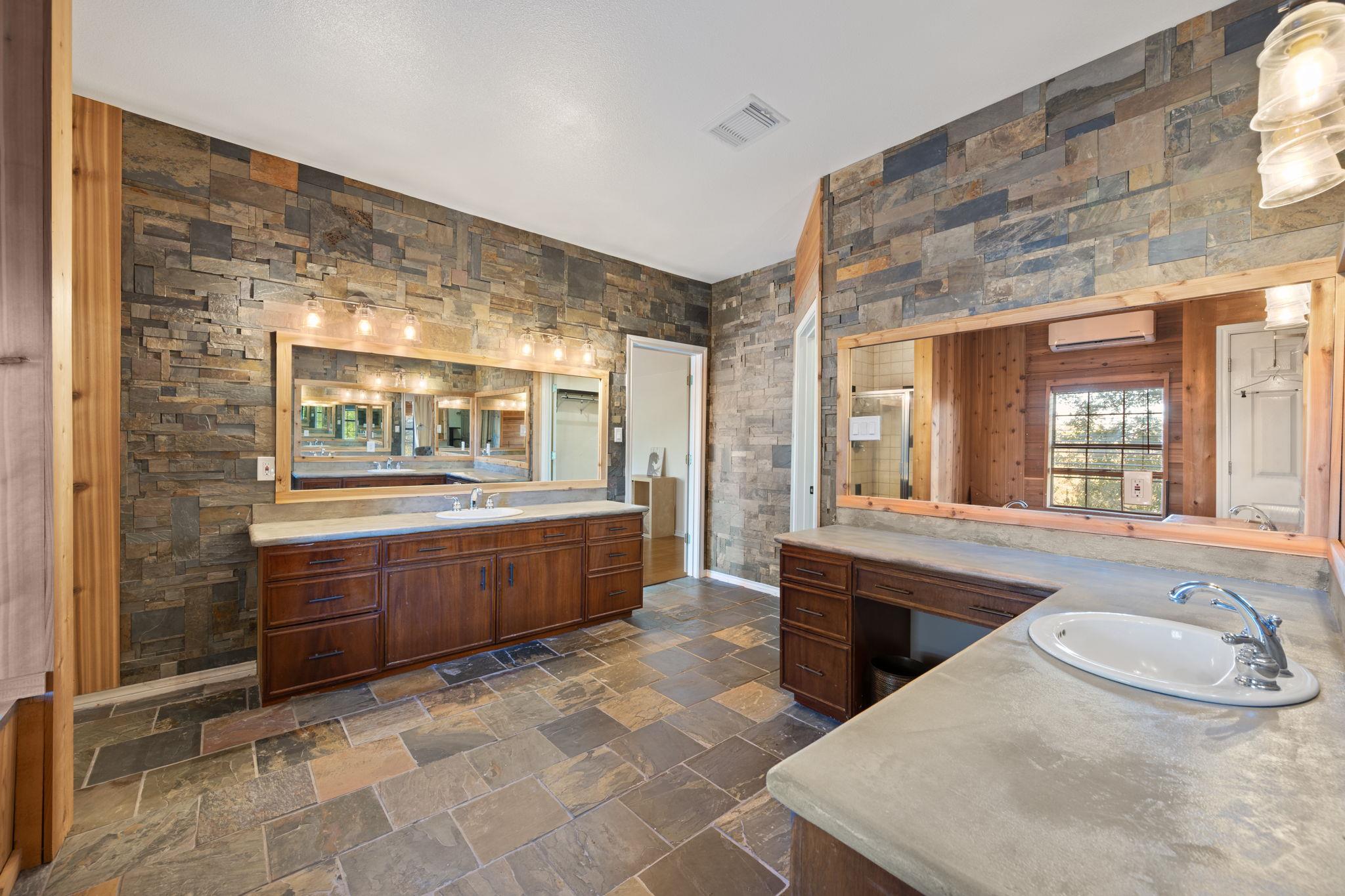 158 Uriah Drive Elgin TX 78621