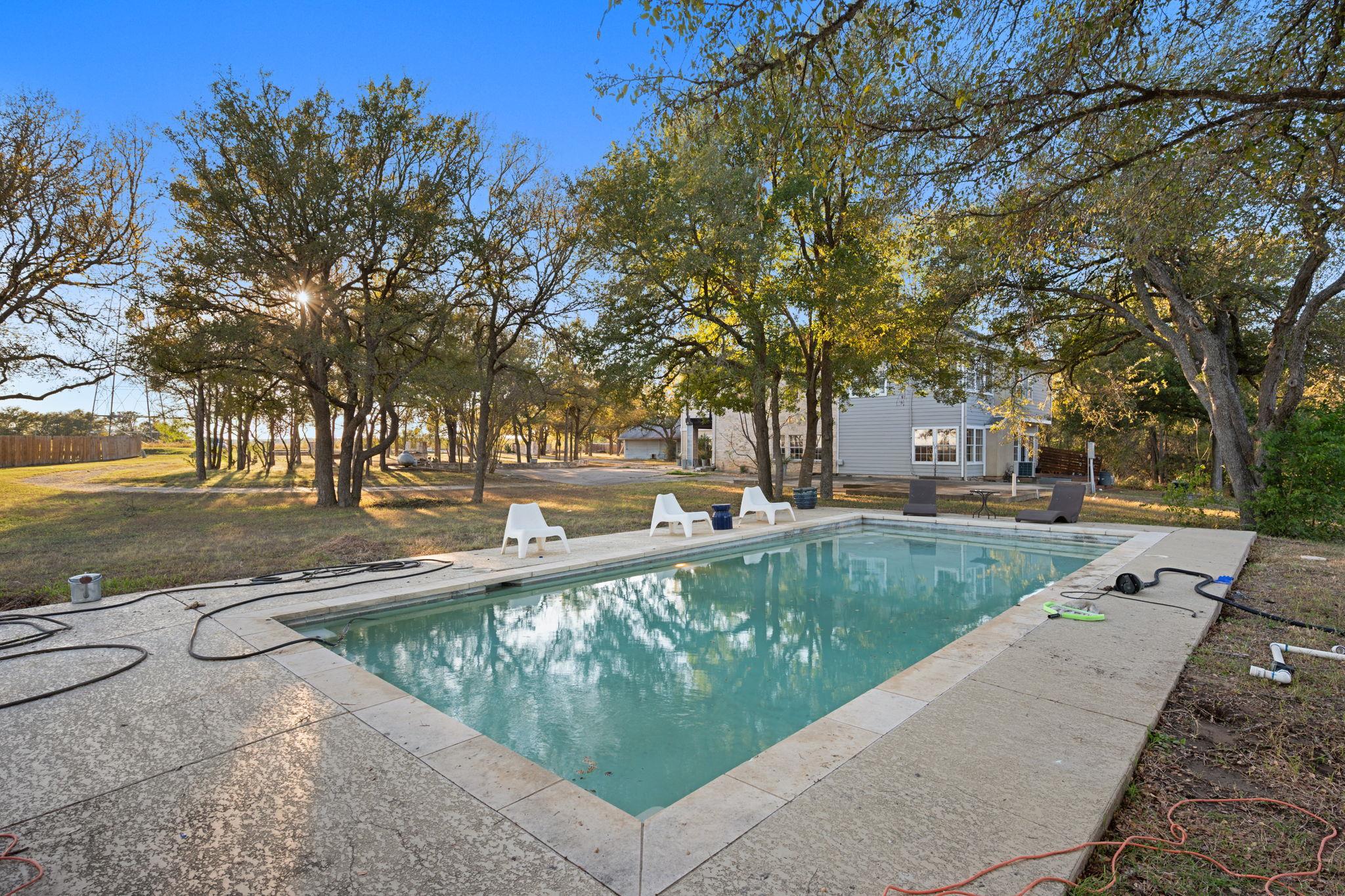 158 Uriah Drive Elgin TX 78621