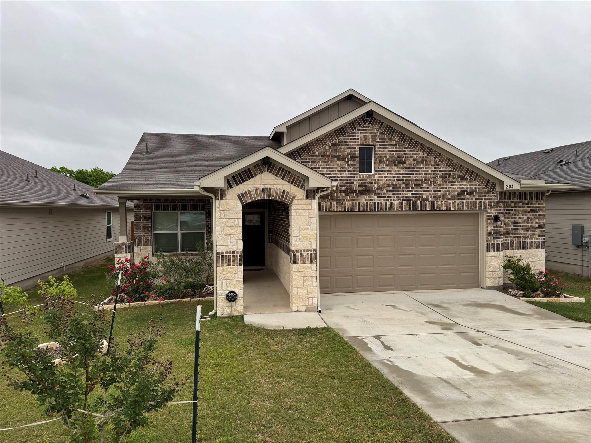 204 James River Drive Hutto TX 78634