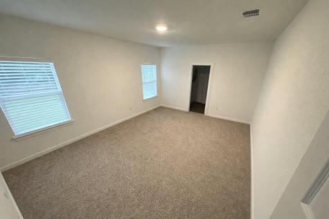 204 James River Drive Hutto TX 78634