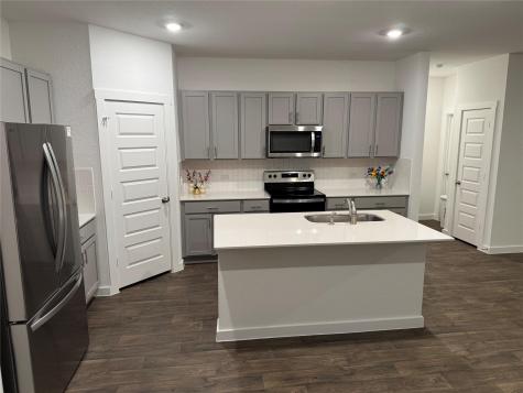 204 James River Drive Hutto TX 78634