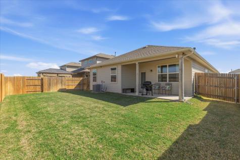 112 Rainmaker Cove Bastrop TX 78602