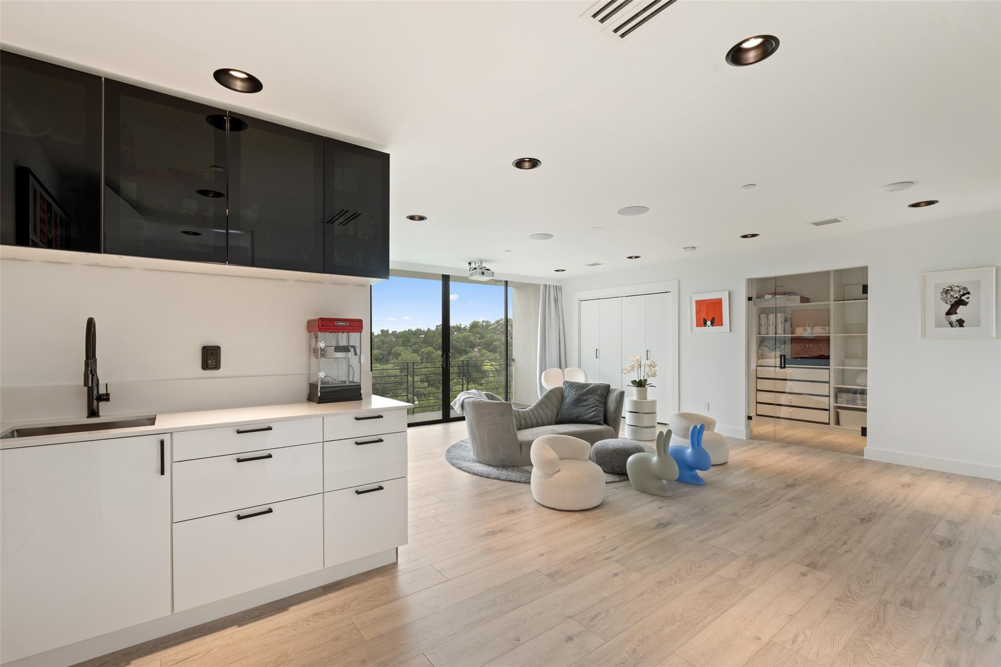 1501 Ridgecrest Drive Austin TX 78746