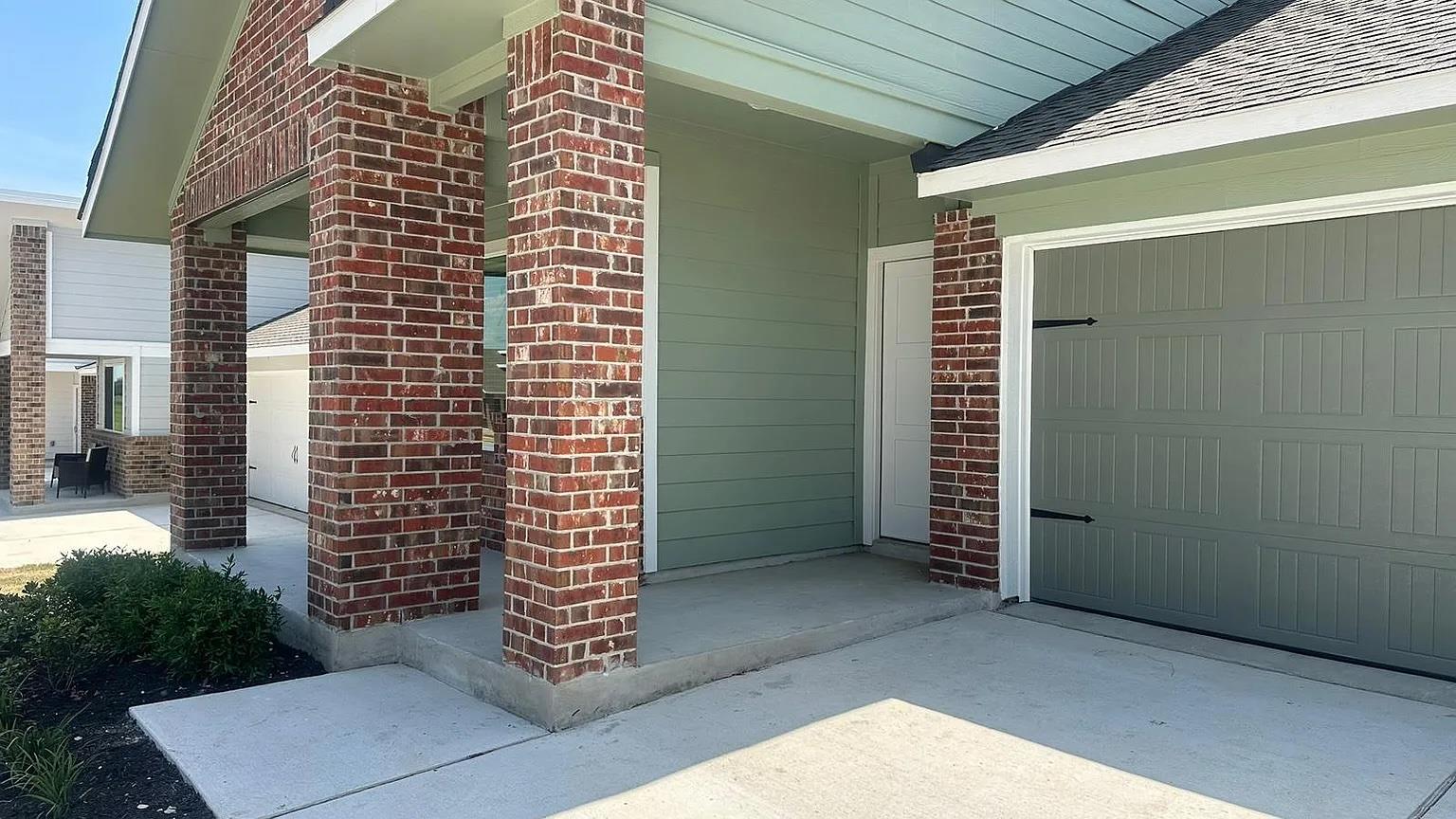 121 Tofalla Kyle TX 78640