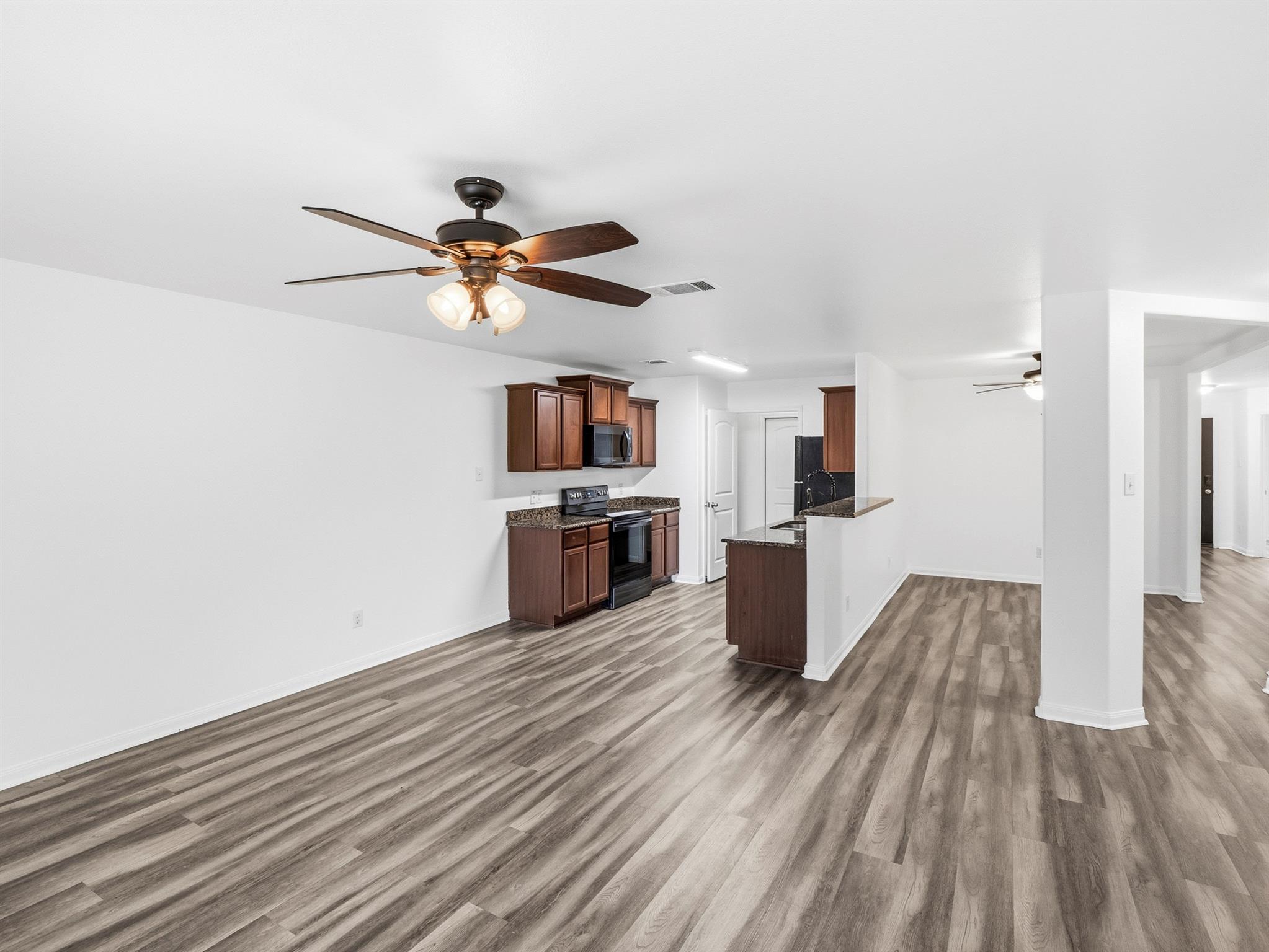 229 J E Brown Lane Jarrell TX 76537