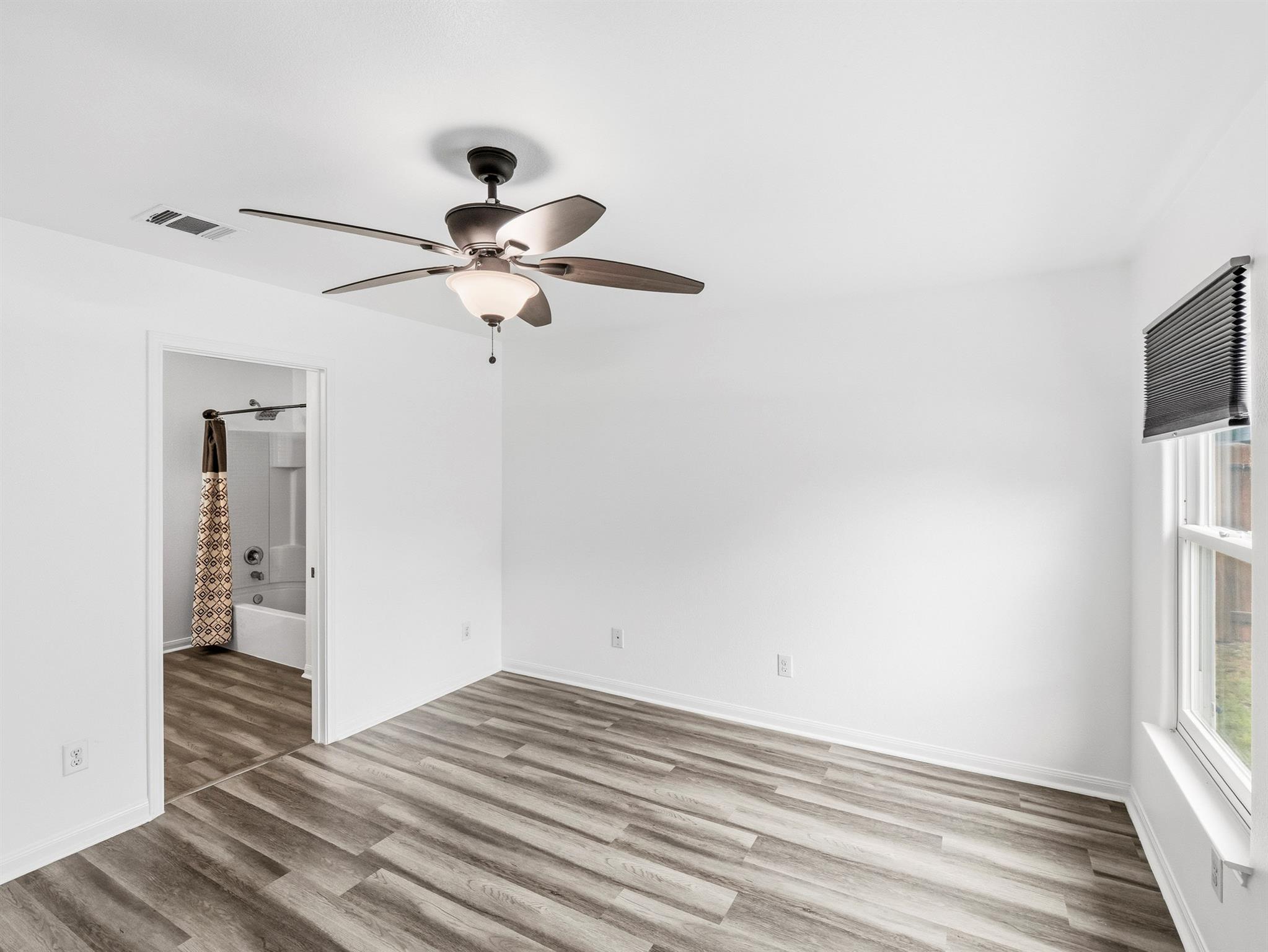 229 J E Brown Lane Jarrell TX 76537