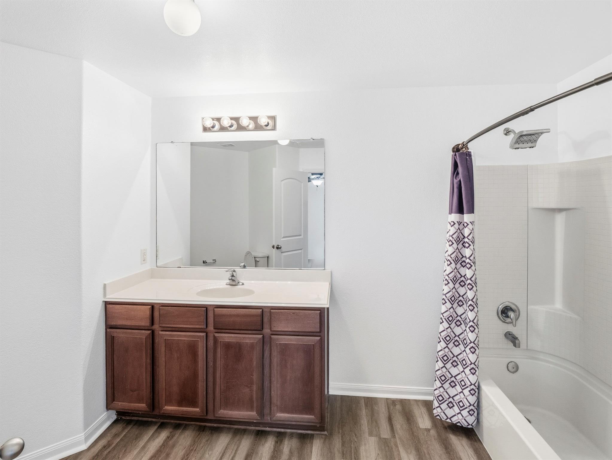 229 J E Brown Lane Jarrell TX 76537
