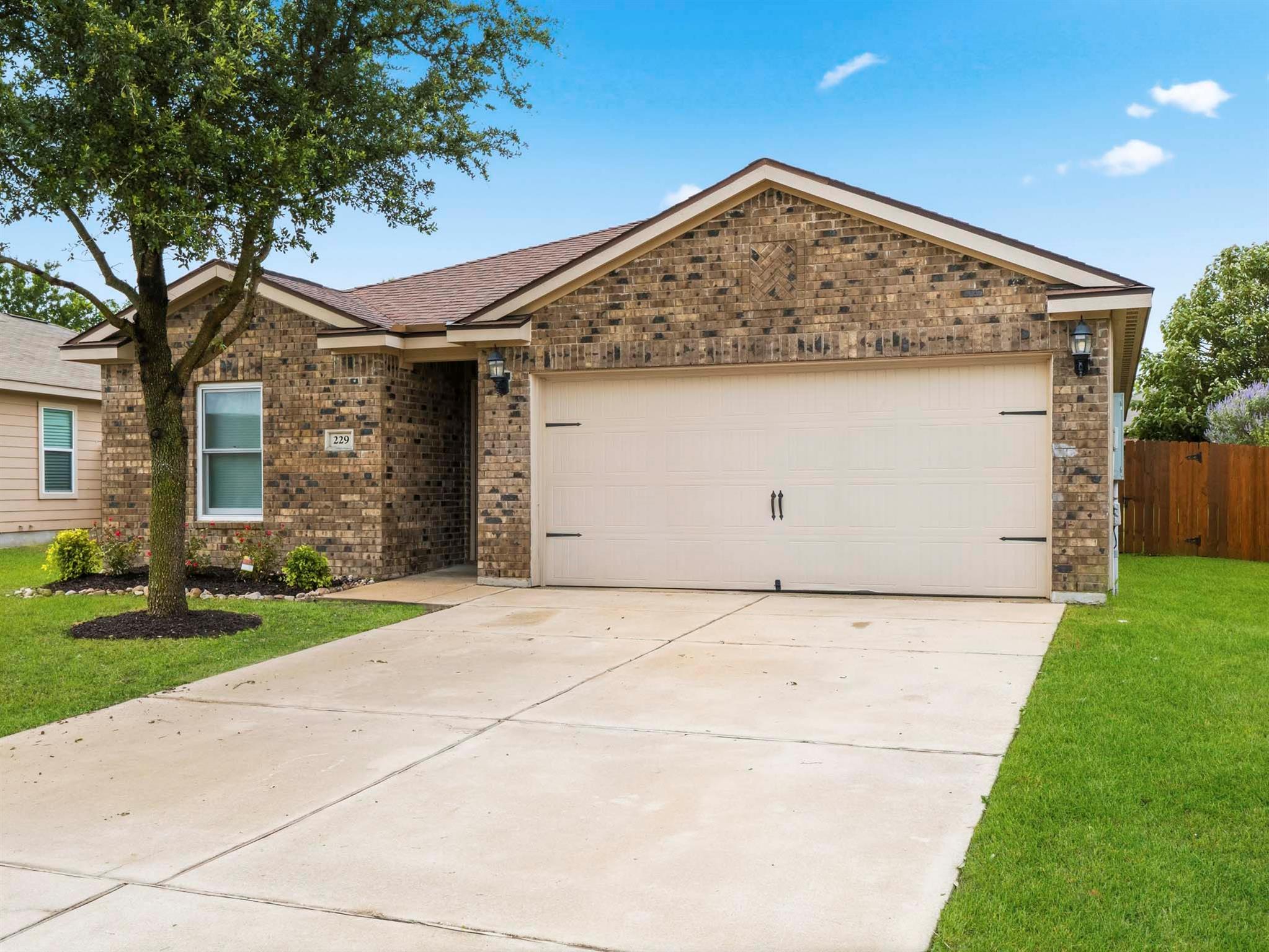 229 J E Brown Lane Jarrell TX 76537