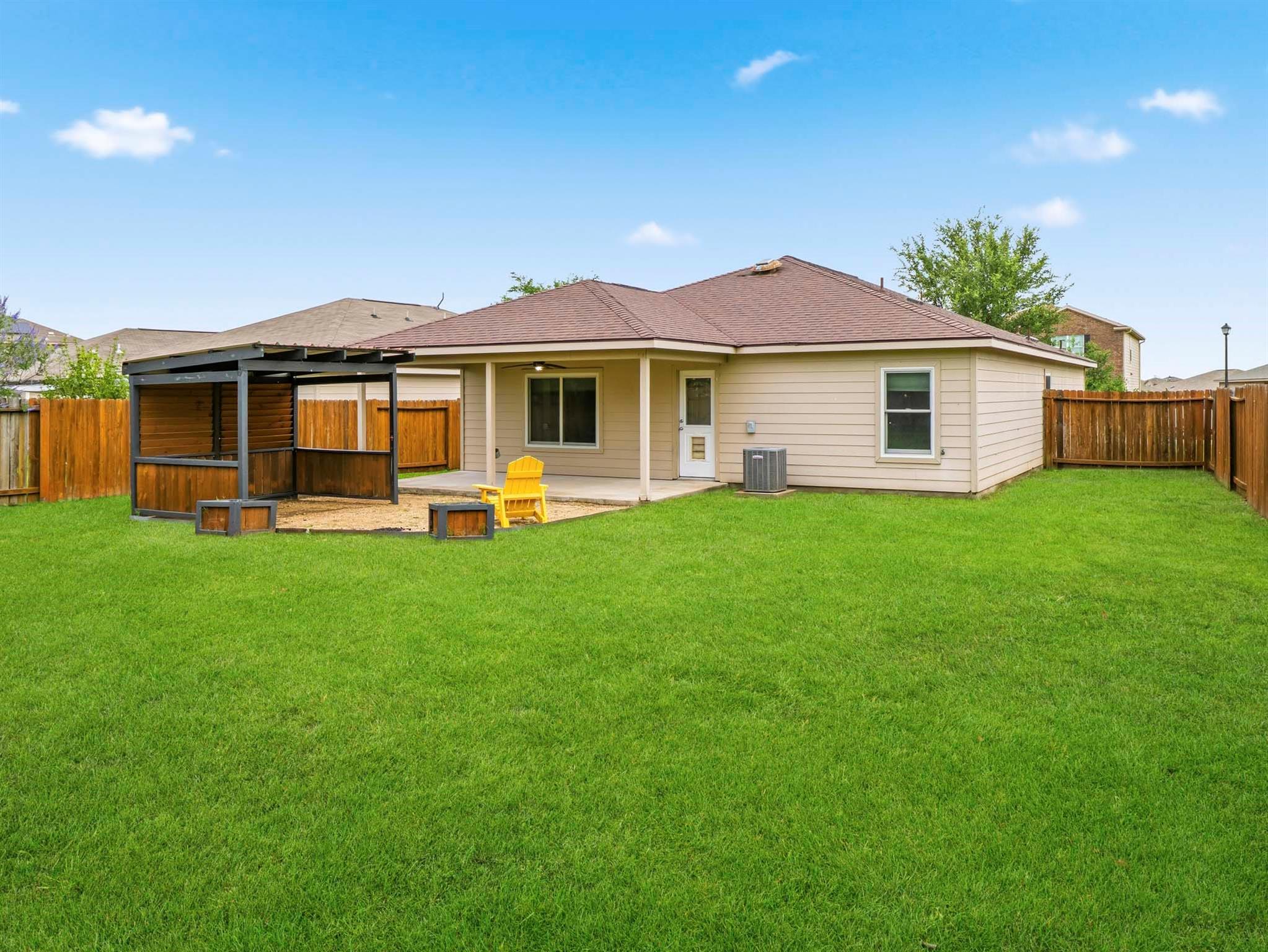 229 J E Brown Lane Jarrell TX 76537