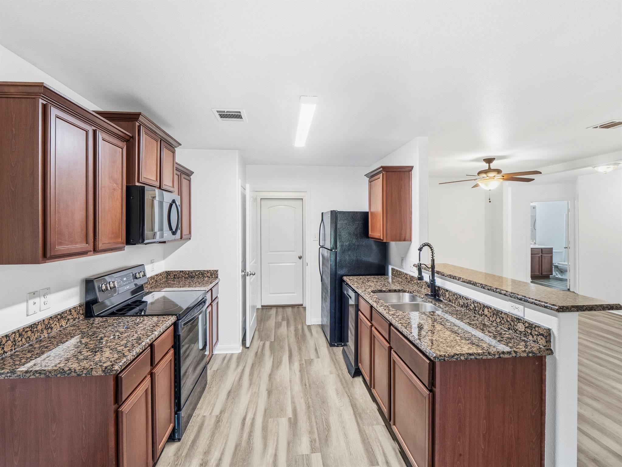 229 J E Brown Lane Jarrell TX 76537