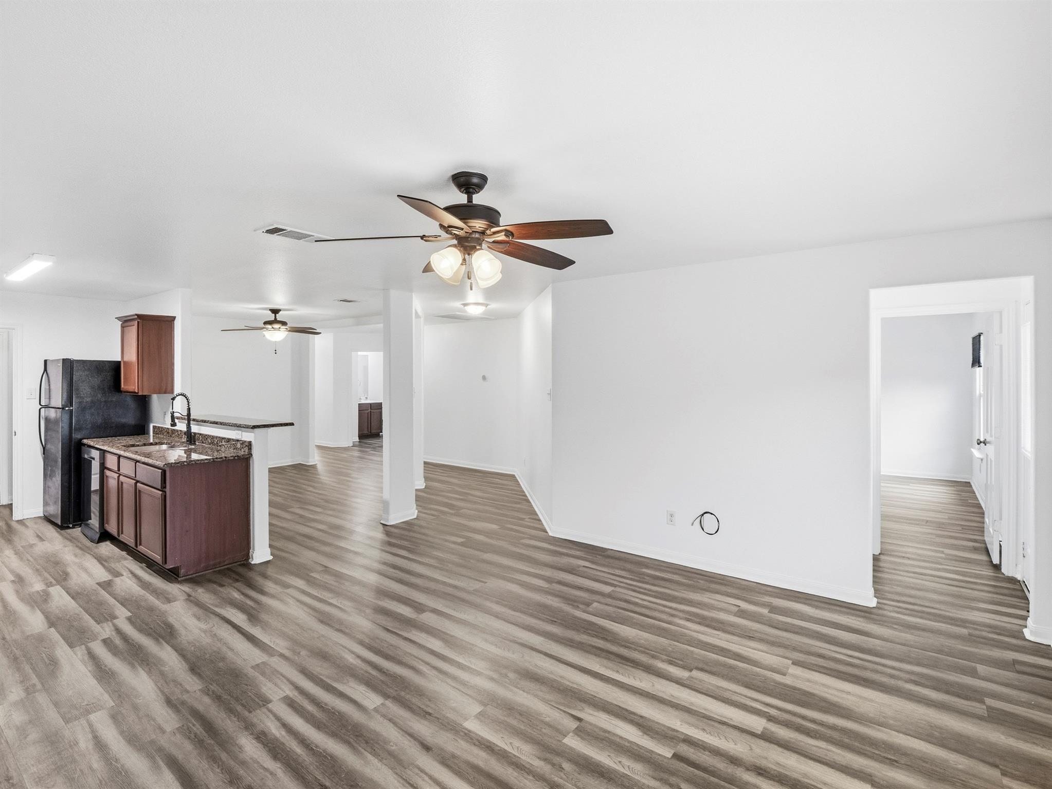 229 J E Brown Lane Jarrell TX 76537