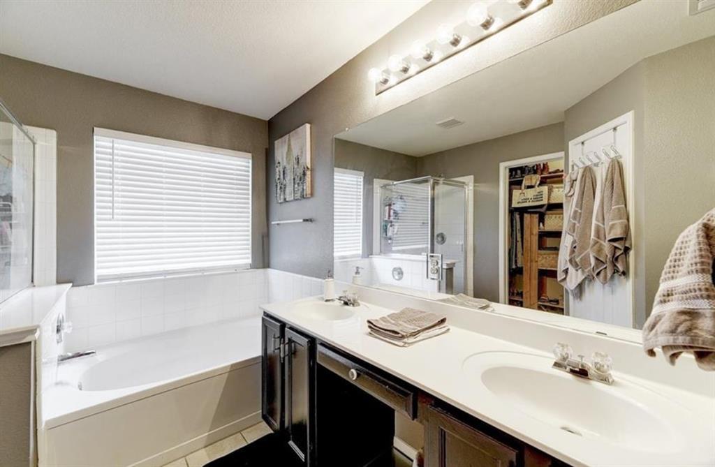 1307 Ridgewood Drive Leander TX 78641