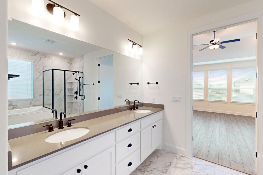 3825 Waxahachie Road Leander TX 78641