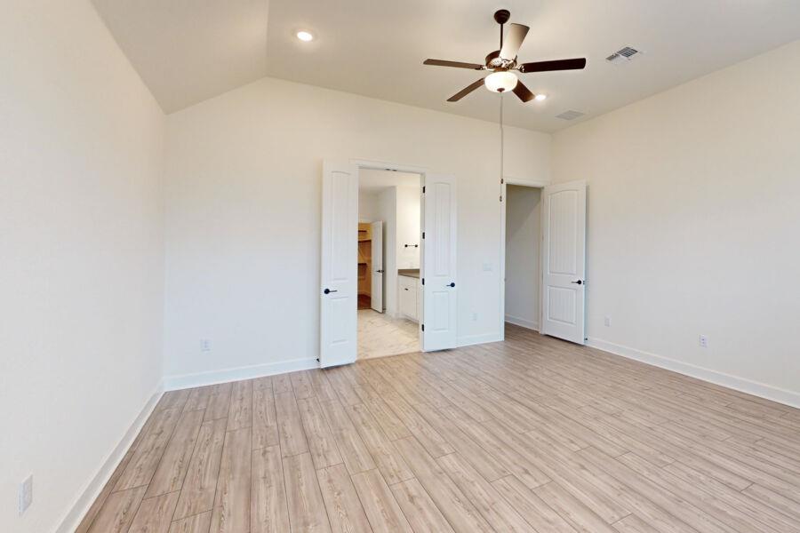 3825 Waxahachie Road Leander TX 78641