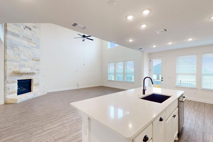 3825 Waxahachie Road Leander TX 78641