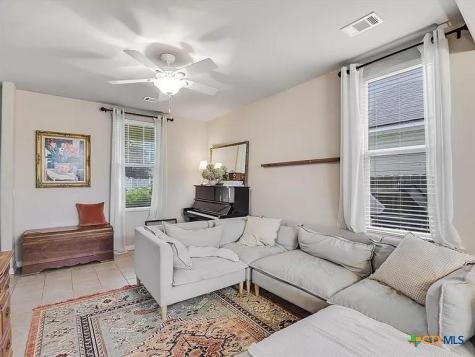 305 Trestle Tree Street San Marcos TX 78666