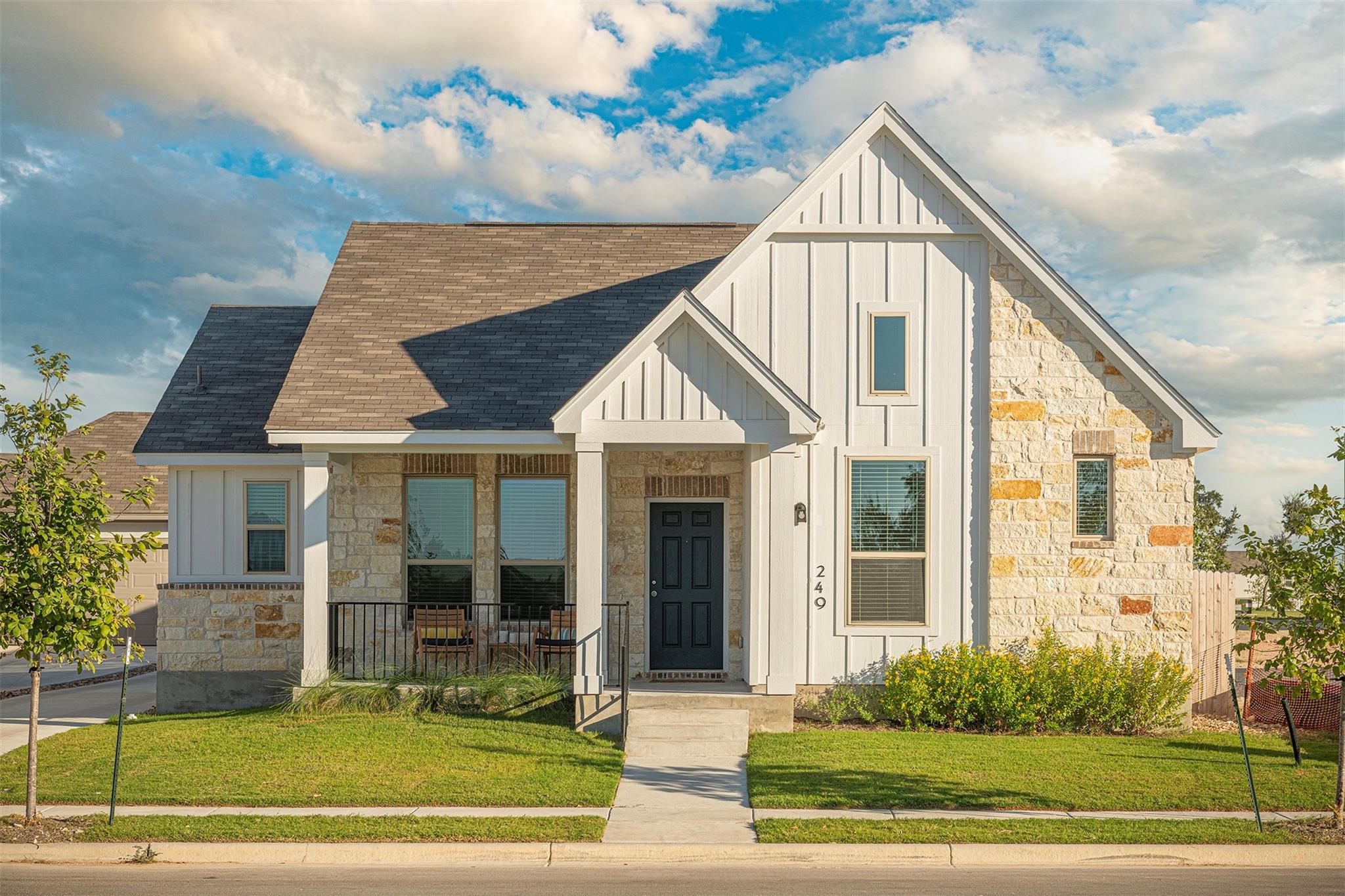 249 Treadwell Lane Kyle TX 78640