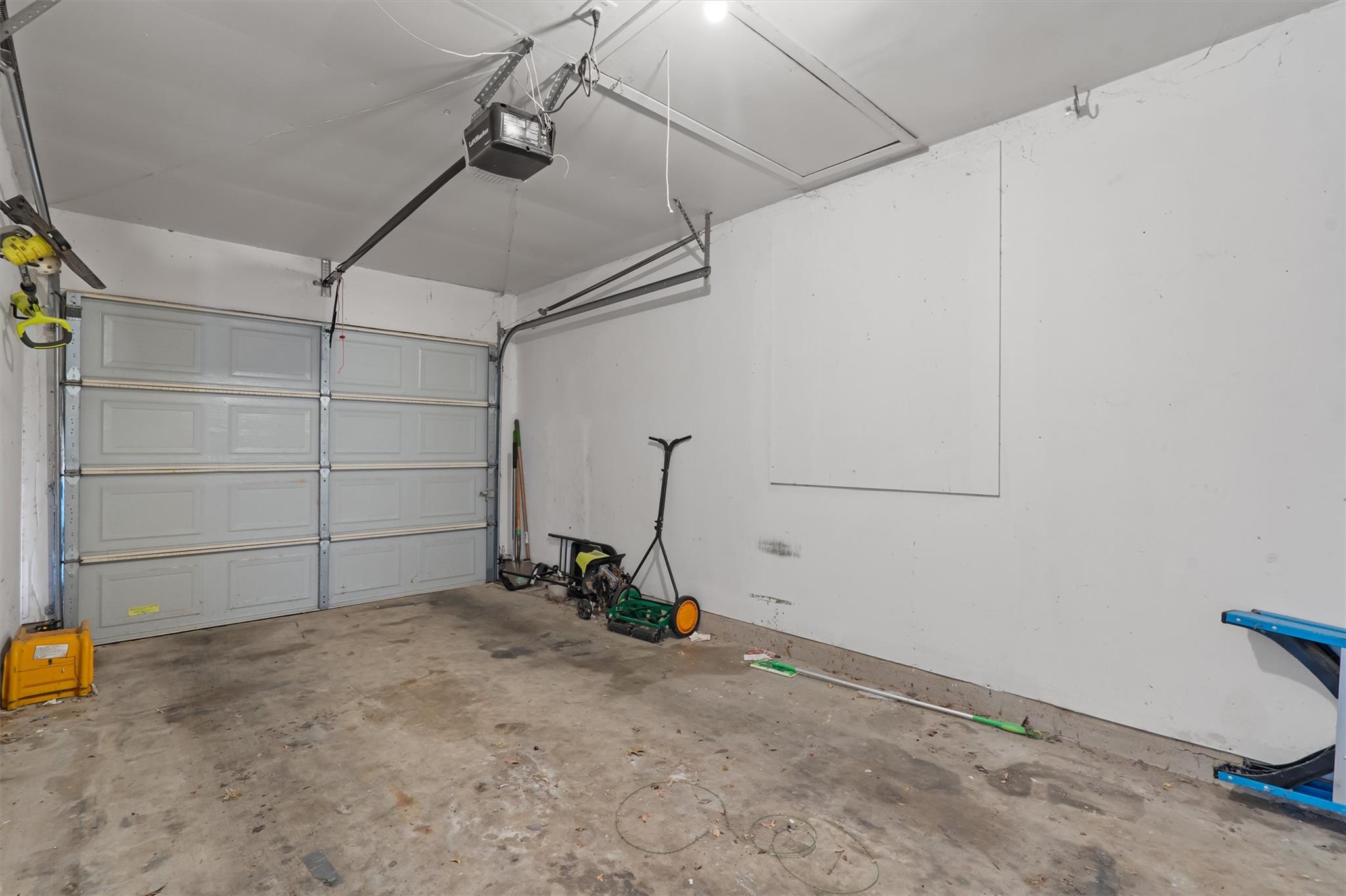 13357 Water Oak Lane Austin TX 78729