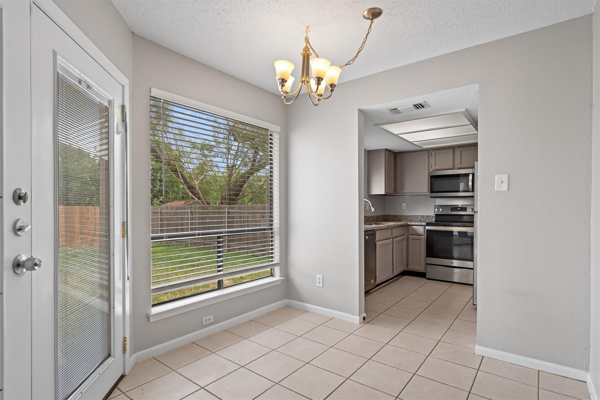 13357 Water Oak Lane Austin TX 78729