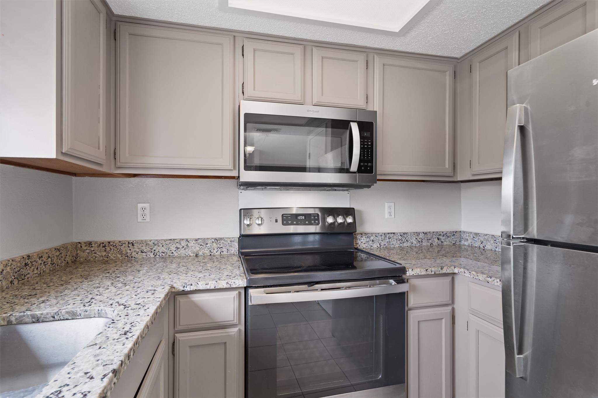 13357 Water Oak Lane Austin TX 78729