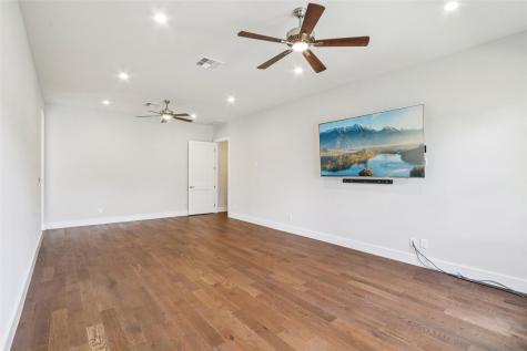 2404 Sailboat Pass Spicewood TX 78669