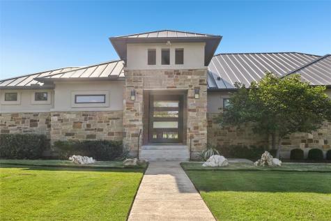 2404 Sailboat Pass Spicewood TX 78669