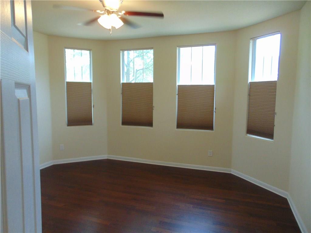 5208 Hellman Kyle TX 78640