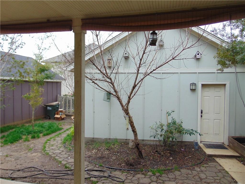 5208 Hellman Kyle TX 78640