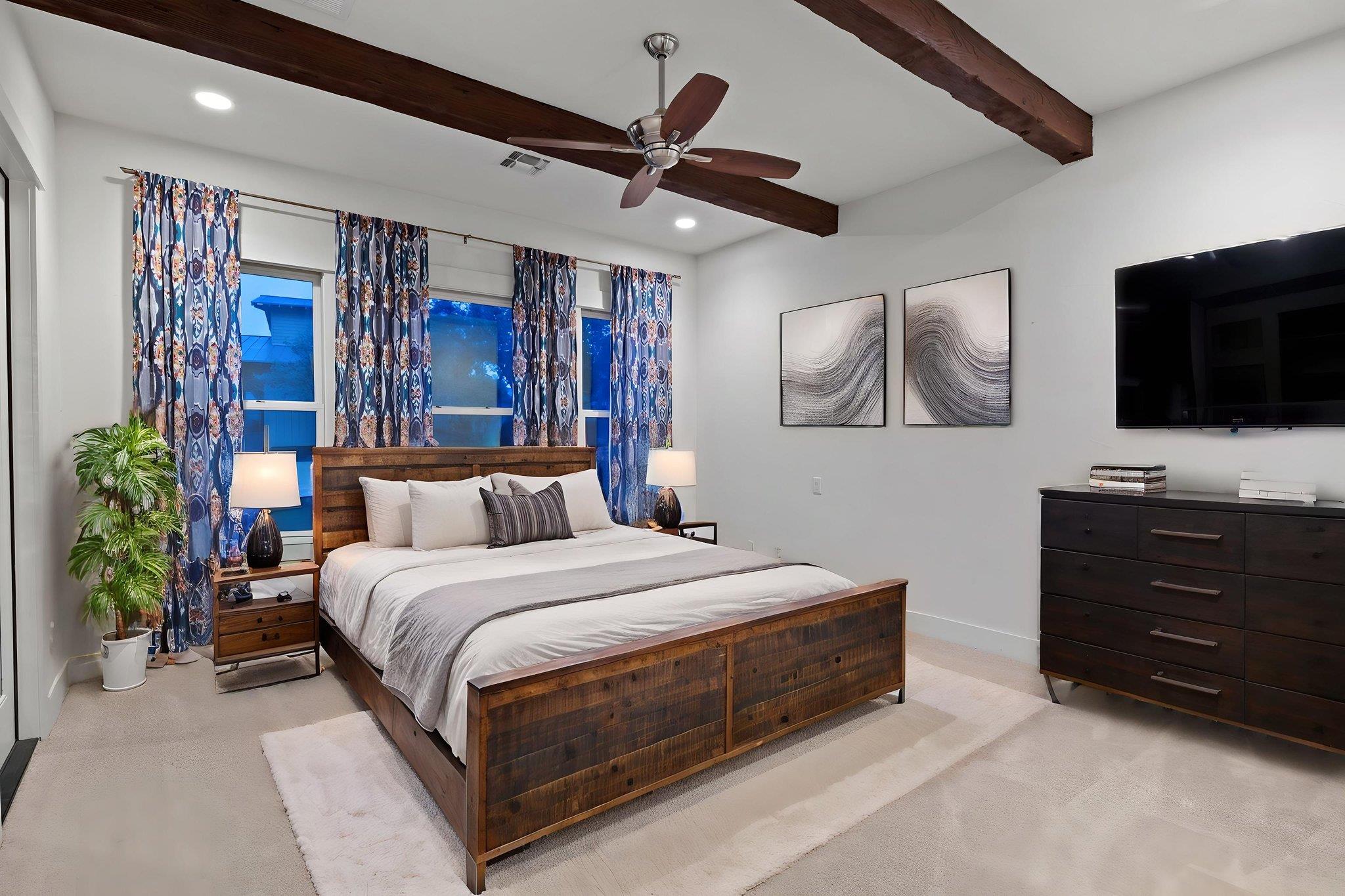 2217 Seabiscuit Cove Spicewood TX 78669