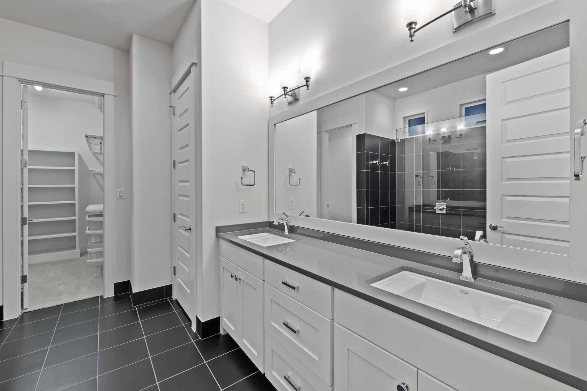 2217 Seabiscuit Cove Spicewood TX 78669