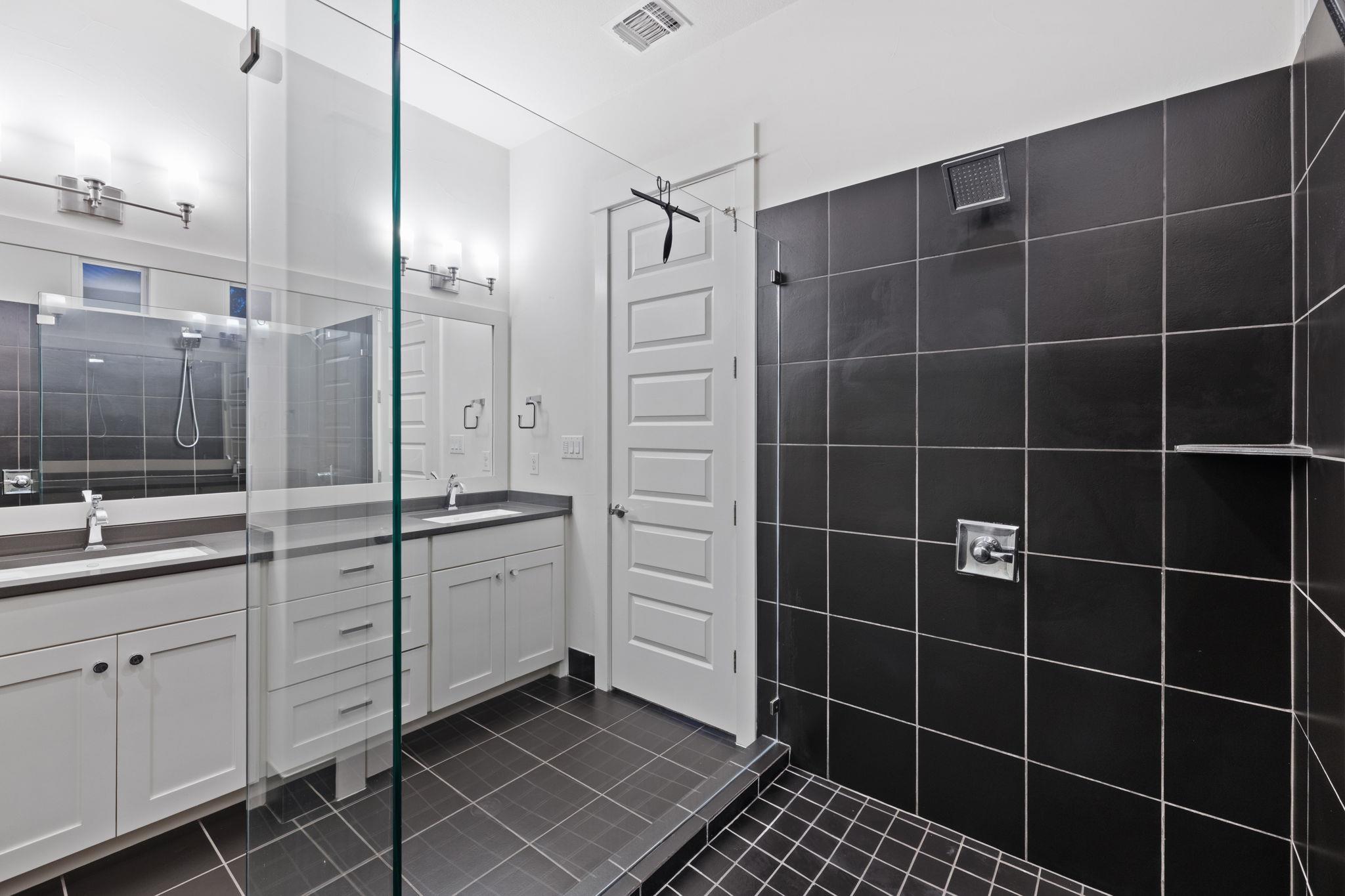 2217 Seabiscuit Cove Spicewood TX 78669