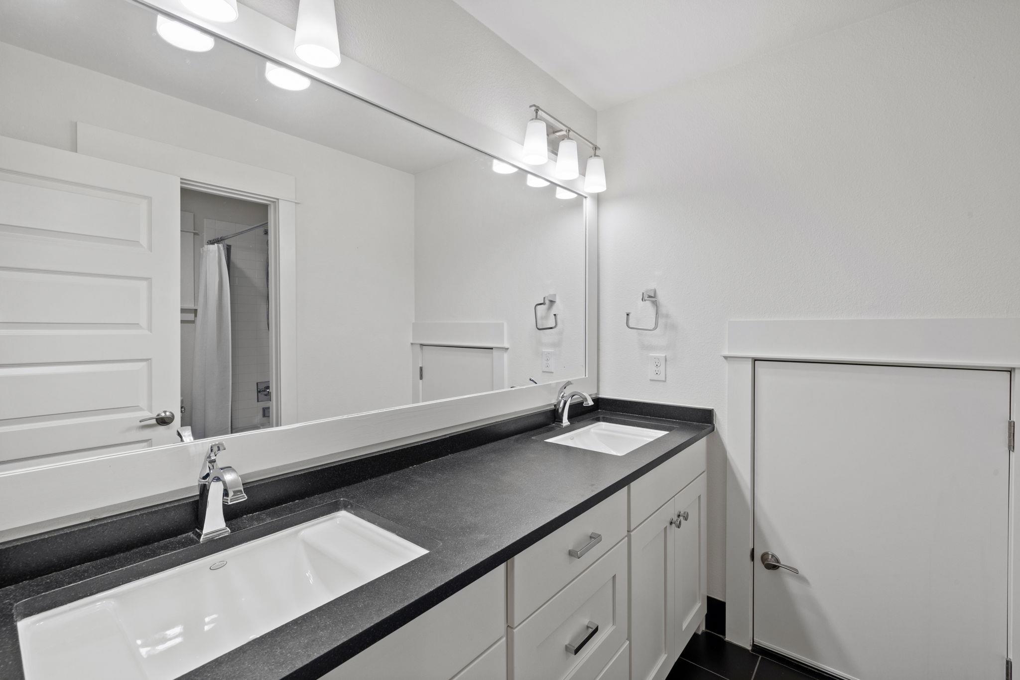 2217 Seabiscuit Cove Spicewood TX 78669