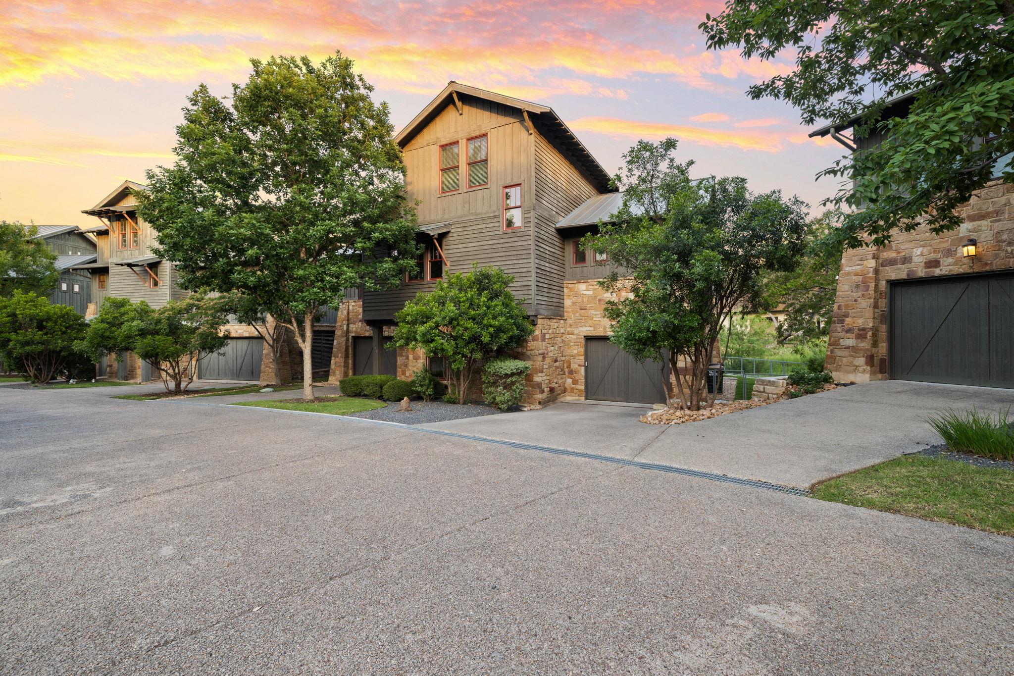 2217 Seabiscuit Cove Spicewood TX 78669