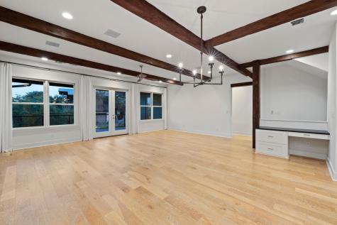 2217 Seabiscuit Cove Spicewood TX 78669
