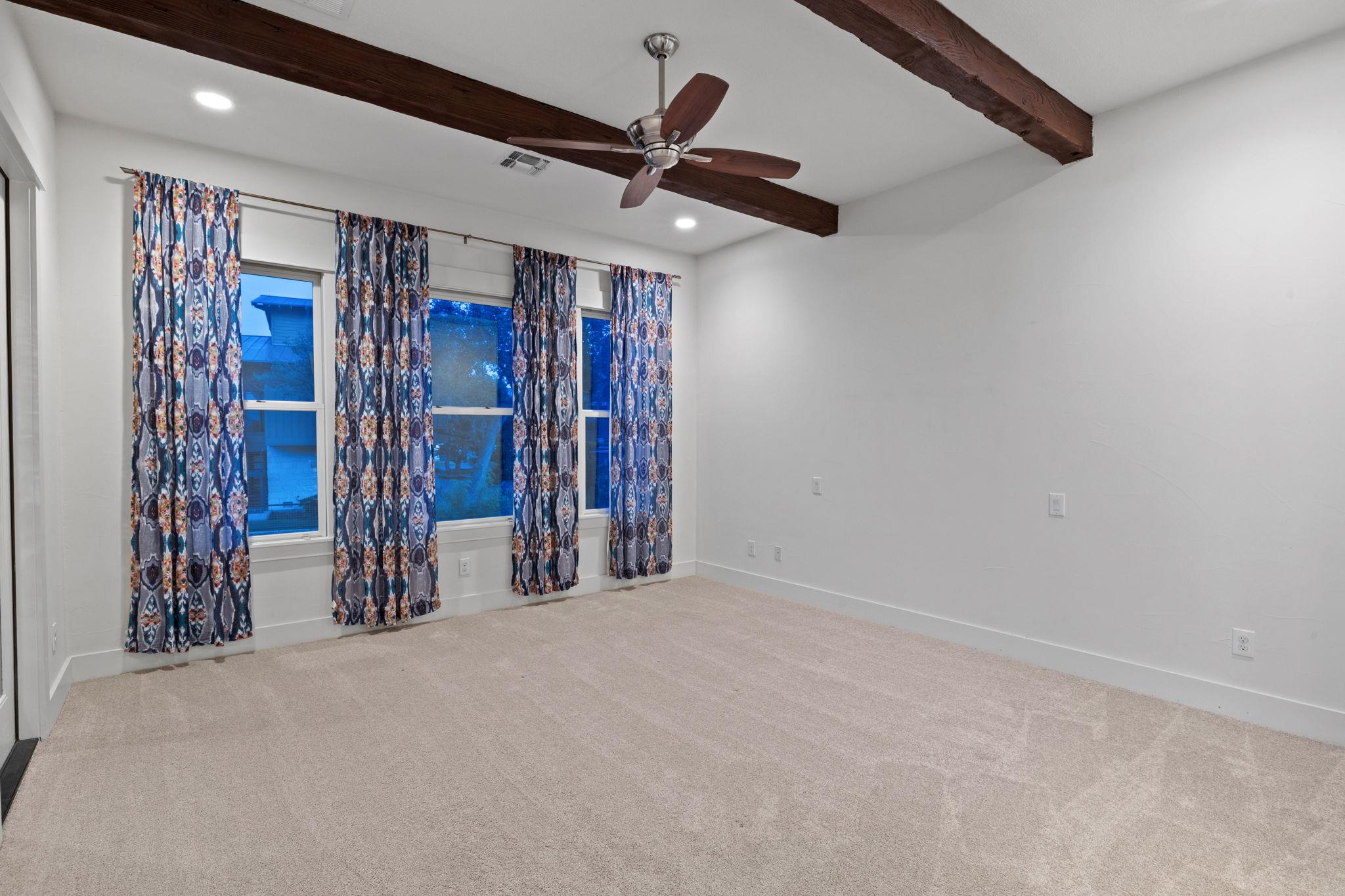 2217 Seabiscuit Cove Spicewood TX 78669