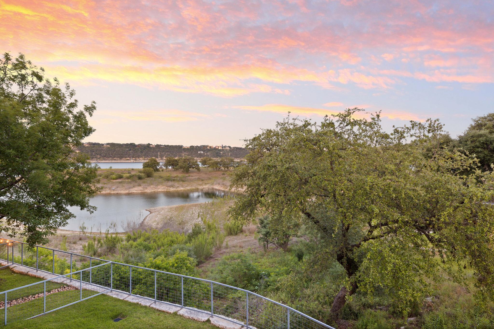 2217 Seabiscuit Cove Spicewood TX 78669