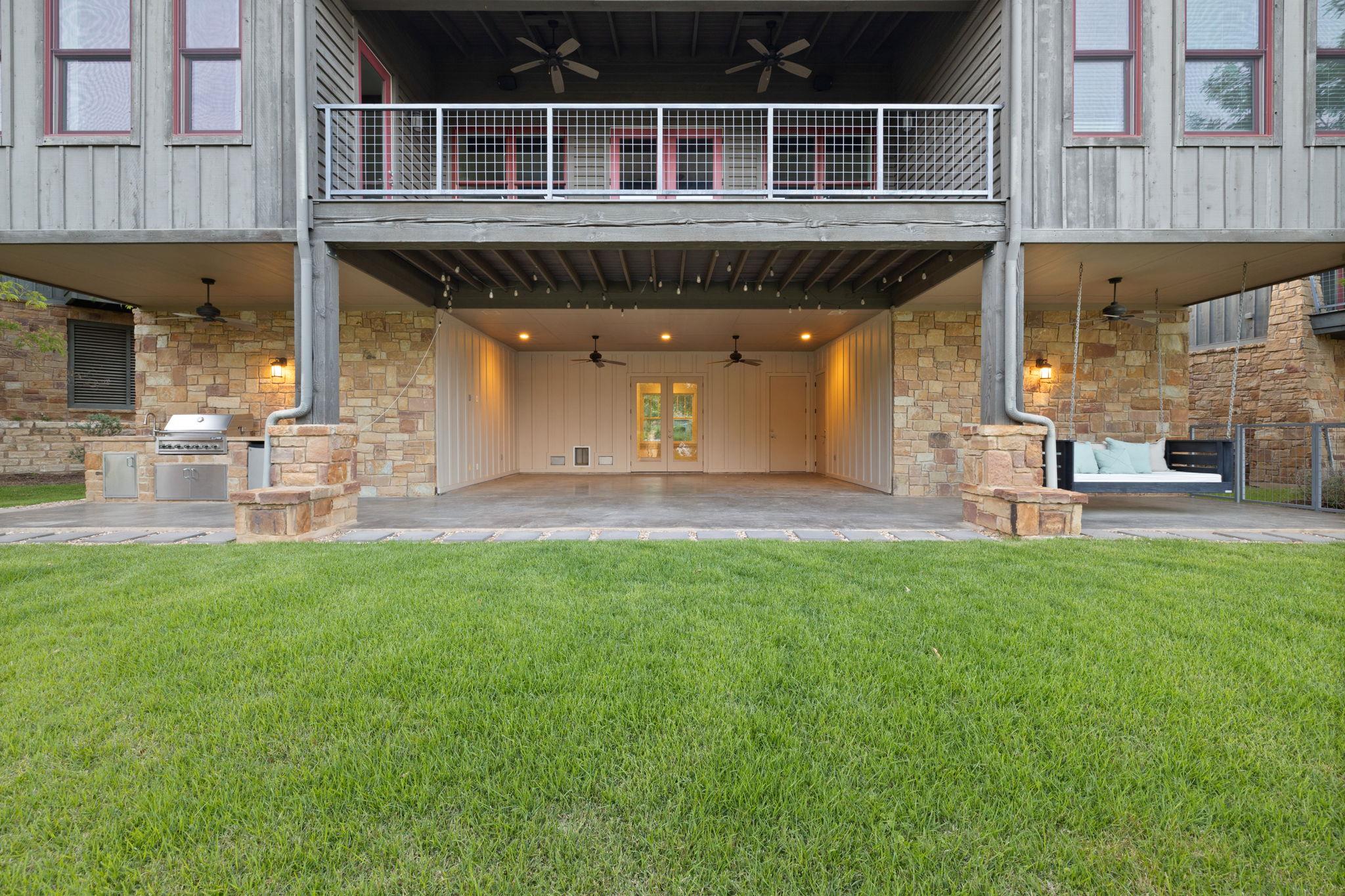 2217 Seabiscuit Cove Spicewood TX 78669