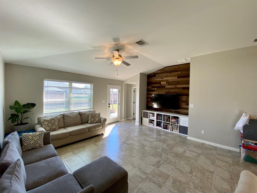 149 Red Sun Drive Kyle TX 78640