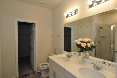 1717 T H Johnson Drive Taylor TX 76574