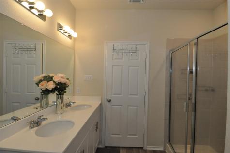 1717 T H Johnson Drive Taylor TX 76574