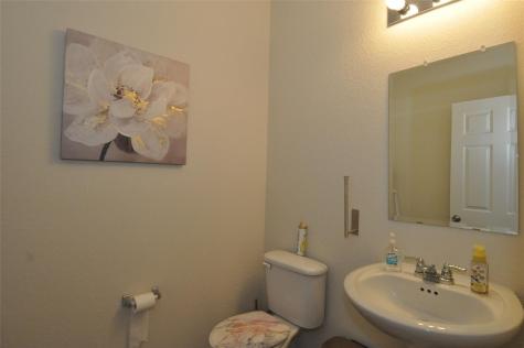 1717 T H Johnson Drive Taylor TX 76574